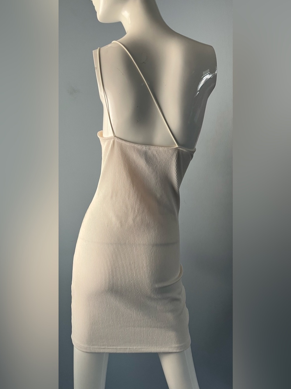 NWT Divided Cream White Ribbed Bodycon One-Shoulder Mini Dress Size M